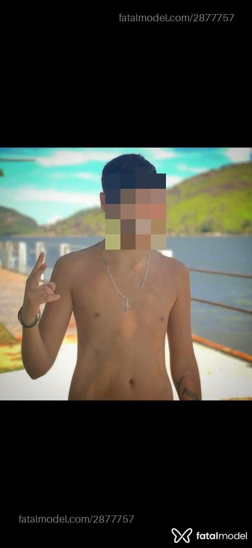 Acompanhante homem com cabelo castanho de olhos castanhos em Vitória Acompanhante homem com cabelo castanho de olhos castanhos em Vitória - Rafateixeira