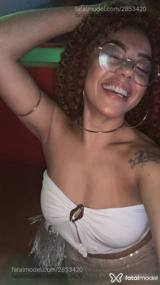 Acompanhante mulher ruiva (o) de olhos castanhos em Passo Fundo - Eloáaasafada