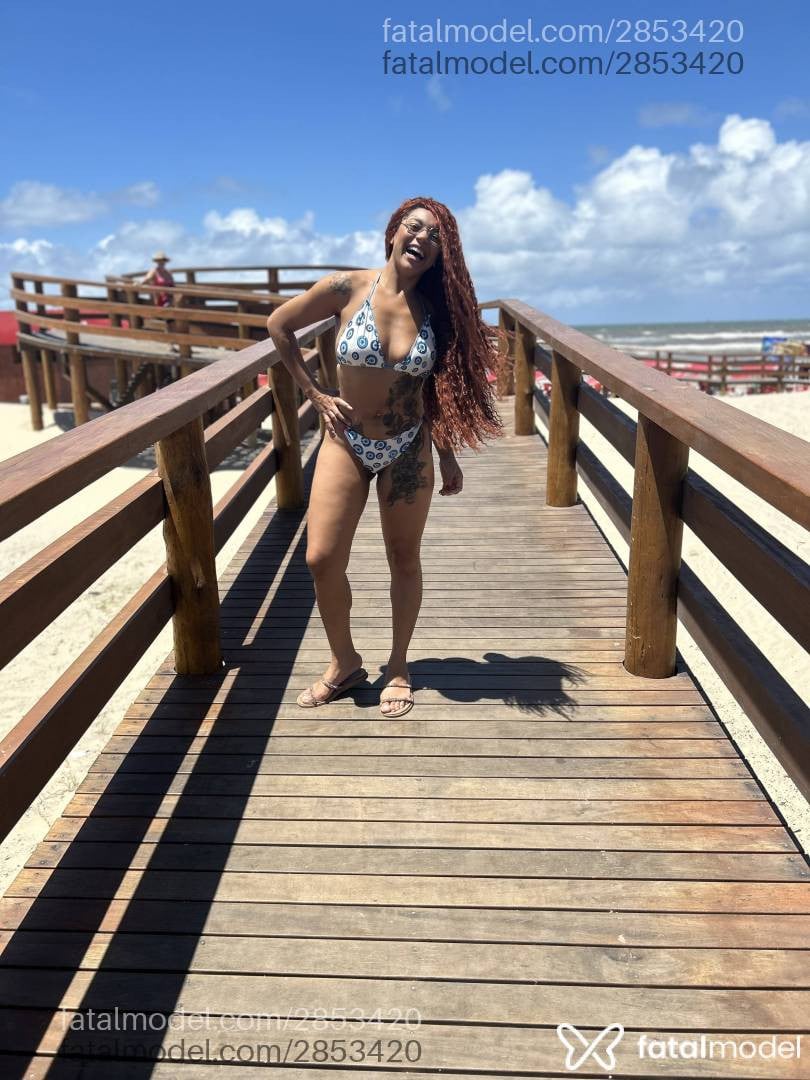 Acompanhante mulher ruiva (o) de olhos castanhos em Capão da Canoa - Eloáaasafada