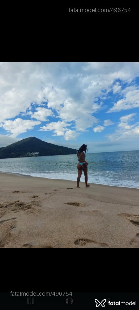 Acompanhante travesti morena (o) de olhos castanhos em Caraguatatuba - Michelly Battaglin