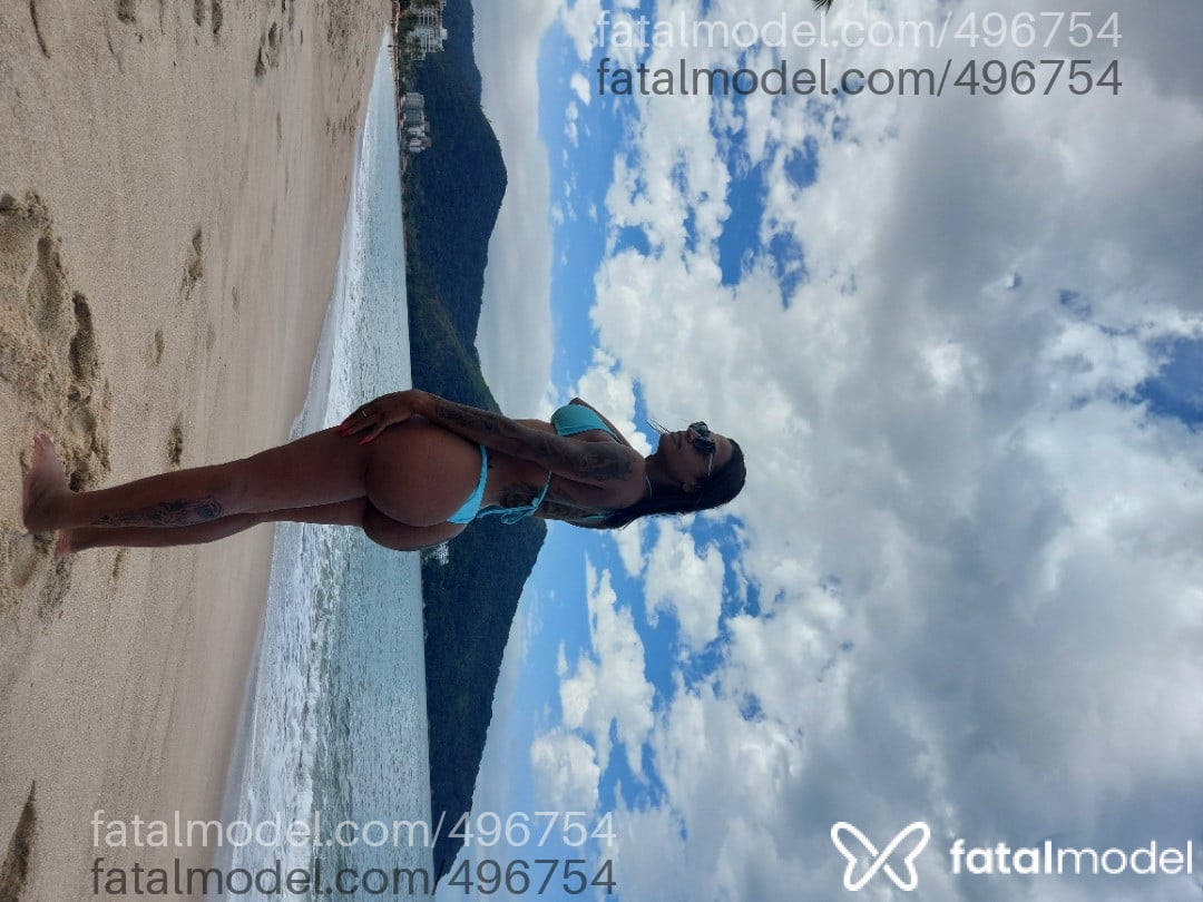 Acompanhante travesti morena (o) de olhos castanhos em Caraguatatuba - Michelly Battaglin