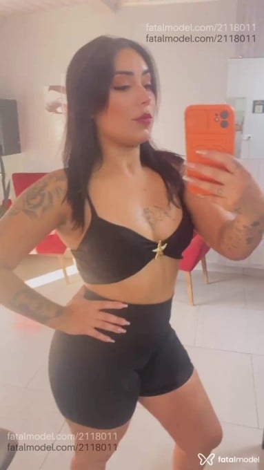 Acompanhante mulher morena (o) de olhos castanhos - Yasmin Santos