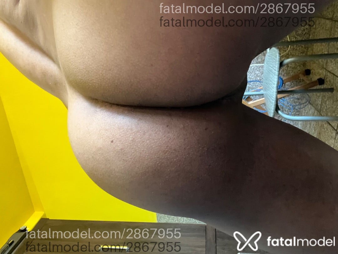 Acompanhante homem com cabelo castanho de olhos pretos em Pouso Alegre - Judson