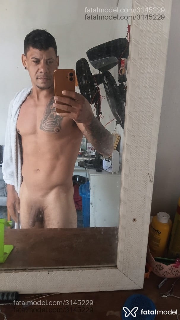 Acompanhante homem morena (o) de olhos pretos em Ananindeua Acompanhante homem morena (o) de olhos pretos em Ananindeua - Atila