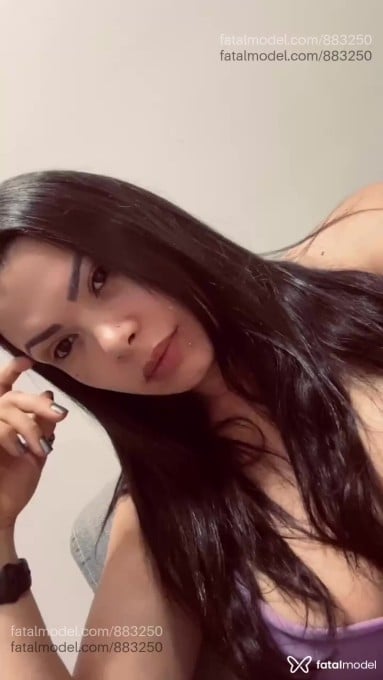 Acompanhante mulher com cabelo castanho de olhos castanhos em Brasília Acompanhante mulher com cabelo castanho de olhos castanhos em Brasília - MarcellaBranquinha
