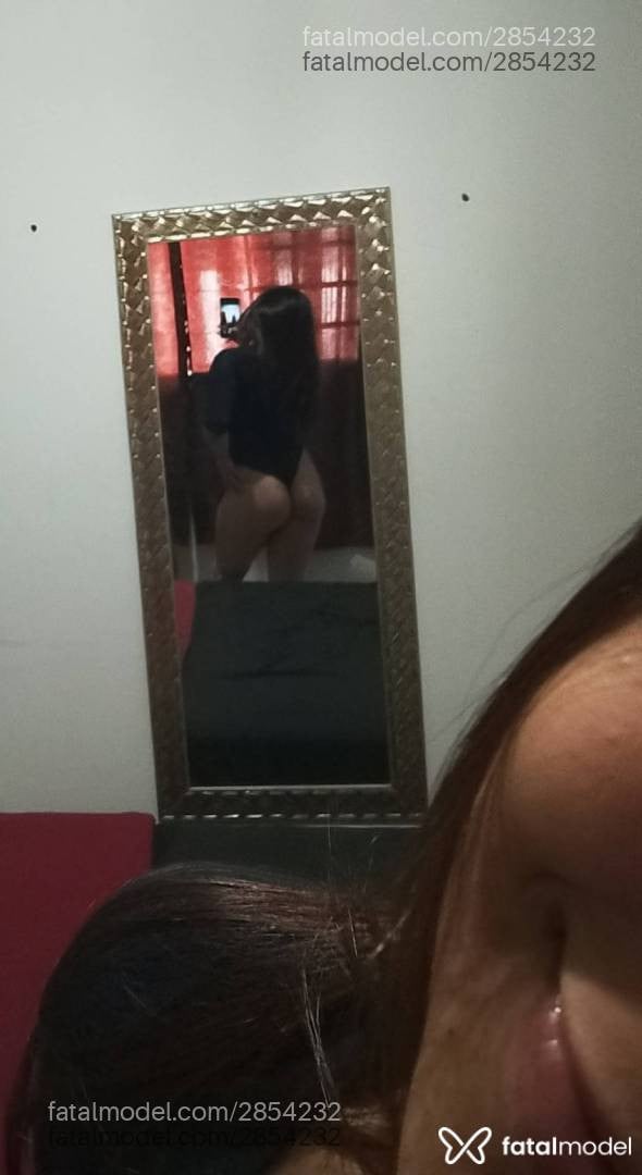 Acompanhante mulher morena (o) de olhos pretos em Maringá - Maya