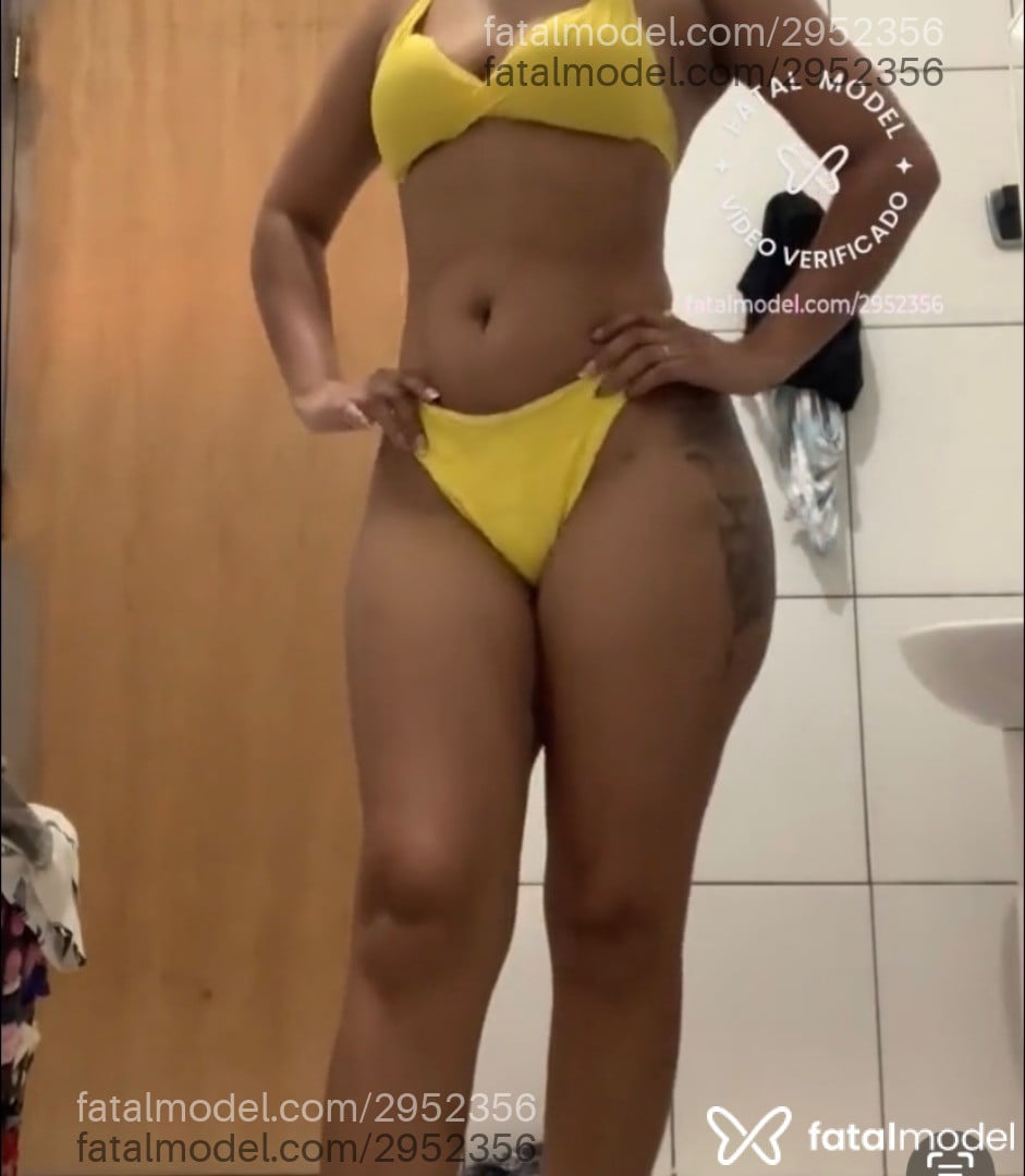 Acompanhante mulher morena (o) de olhos castanhos em Jundiaí Acompanhante mulher morena (o) de olhos castanhos em Jundiaí - Susyh
