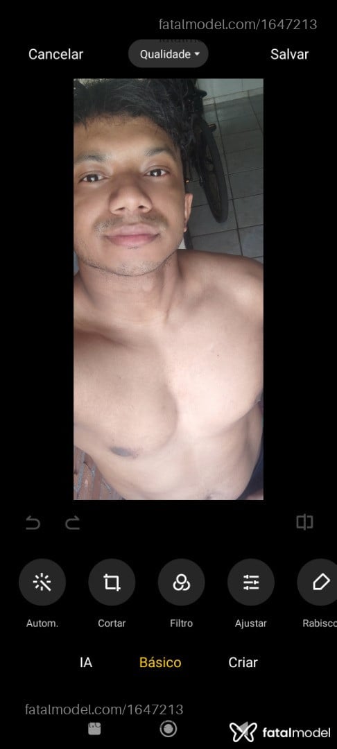 Acompanhante homem morena (o) de olhos pretos em Goiânia Acompanhante homem morena (o) de olhos pretos em Goiânia - Negro