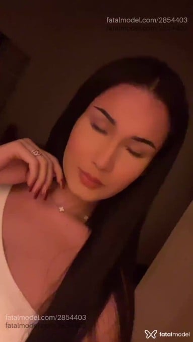 Acompanhante mulher trans morena (o) de olhos castanhos em Ibitinga - Larissa Bellini