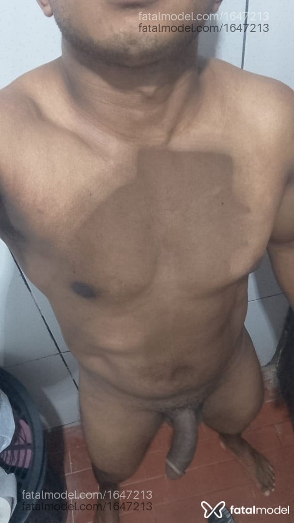 Acompanhante homem morena (o) de olhos pretos em Goiânia Acompanhante homem morena (o) de olhos pretos em Goiânia - Negro