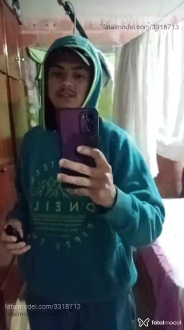 Acompanhante homem morena (o) de olhos pretos - Gozobem Acompanhante homem morena (o) de olhos pretos - Gozobem