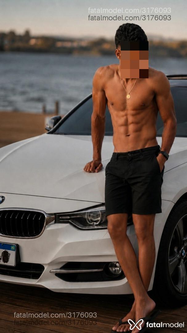 Acompanhante homem morena (o) de olhos pretos - Mistério Acompanhante homem morena (o) de olhos pretos - Mistério