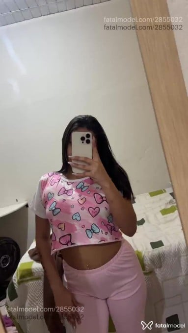 Acompanhante mulher morena (o) de olhos castanhos em Pará de Minas Acompanhante mulher morena (o) de olhos castanhos em Pará de Minas - Rebeca