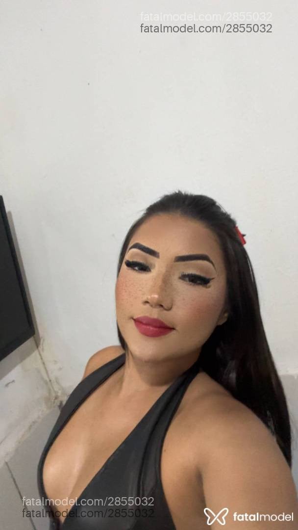 Acompanhante mulher morena (o) de olhos castanhos - Rebeca