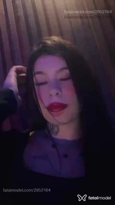 Acompanhante mulher morena (o) de olhos castanhos em Porto Alegre - Larissa
