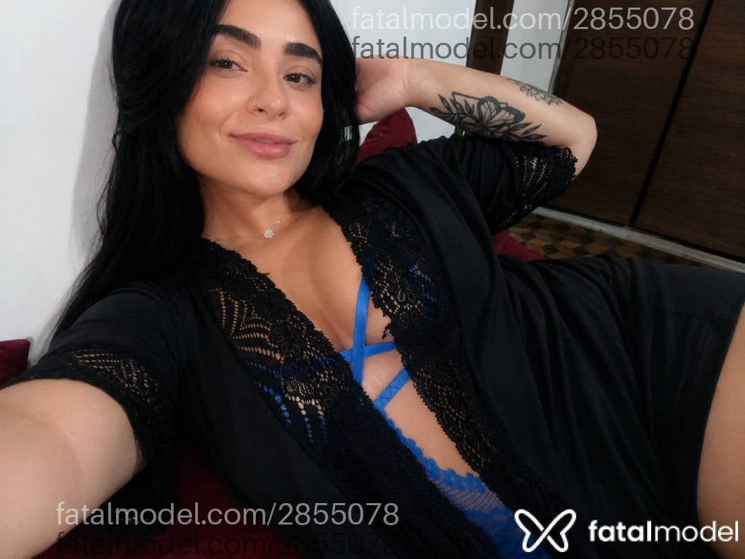 Acompanhante mulher com cabelo castanho de olhos mel em Linhares - Luisa