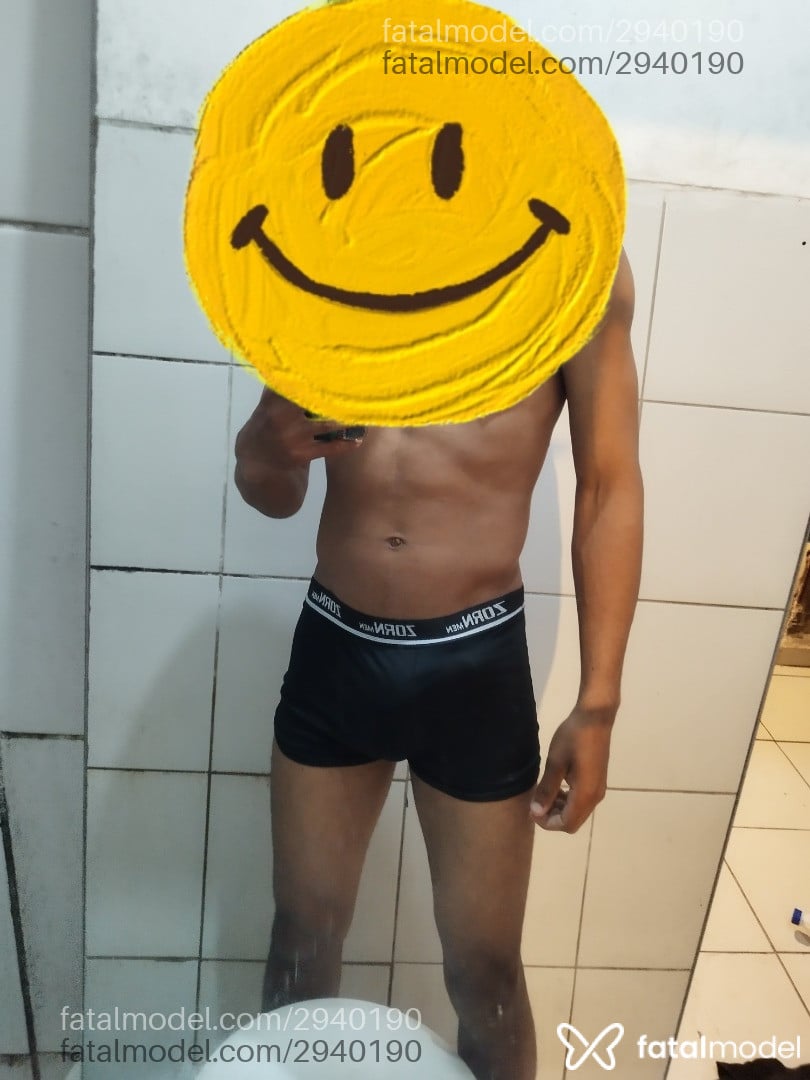 Acompanhante homem com cabelo castanho de olhos castanhos em João Pessoa - Borbosa