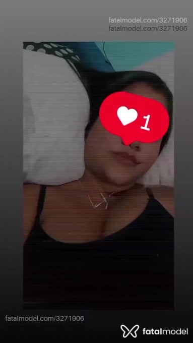 Acompanhante mulher com cabelo castanho de olhos pretos - Manu Acompanhante mulher com cabelo castanho de olhos pretos - Manu