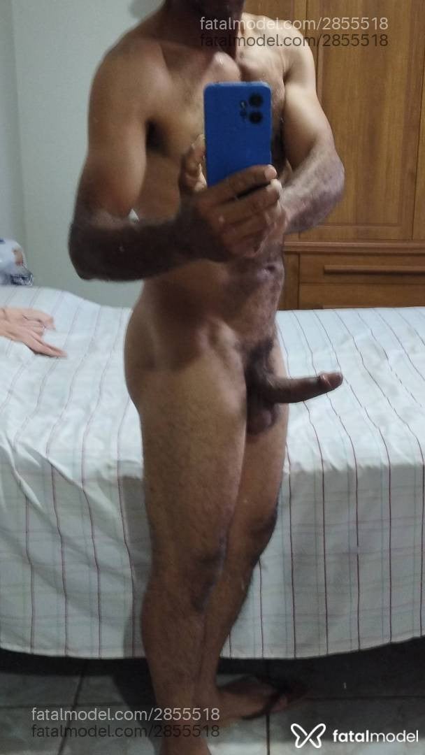 Acompanhante homem com cabelo castanho de olhos castanhos em Chapadão do Céu Acompanhante homem com cabelo castanho de olhos castanhos em Chapadão do Céu - Dantr