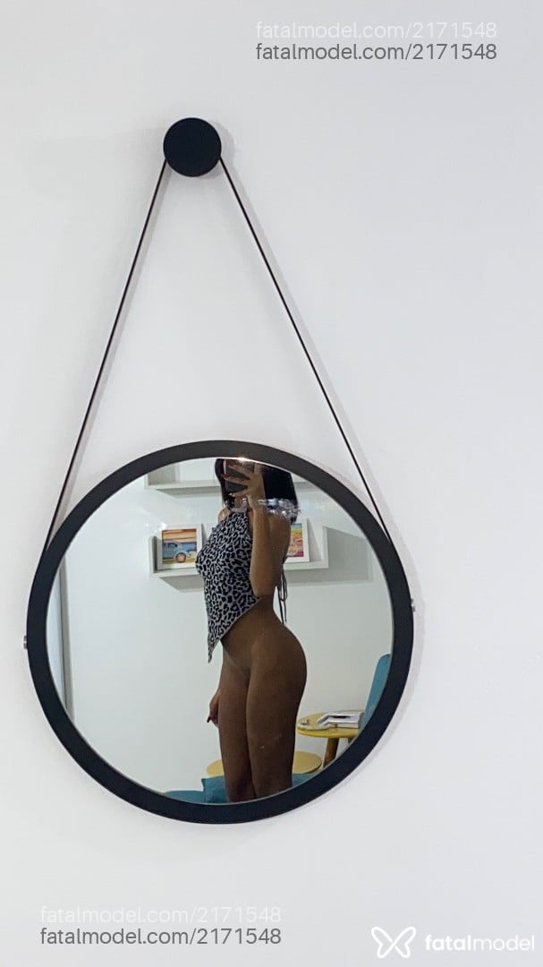 Acompanhante mulher com cabelo castanho de olhos pretos em São Paulo - Khiara