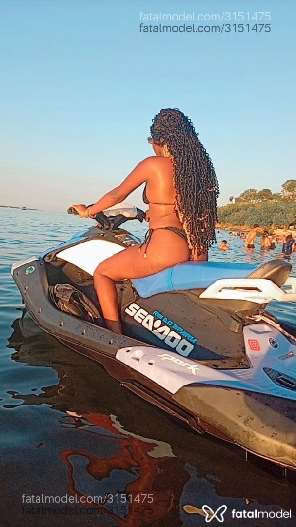 Acompanhante mulher morena (o) de olhos pretos em Bataguassu Acompanhante mulher morena (o) de olhos pretos em Bataguassu - Vitória