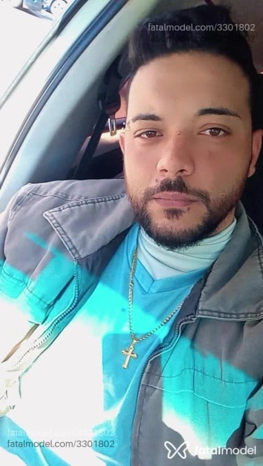 Acompanhante homem morena (o) de olhos castanhos em Porto Alegre - Jhony