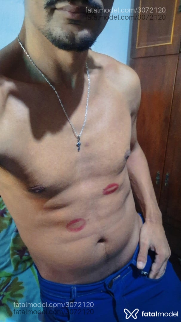 Acompanhante homem morena (o) de olhos castanhos em Valinhos - Nobredsm
