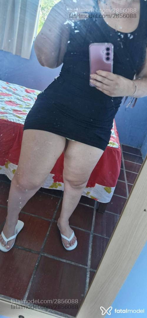 Acompanhante mulher morena (o) de olhos castanhos em Lorena Acompanhante mulher morena (o) de olhos castanhos em Lorena - Aylla