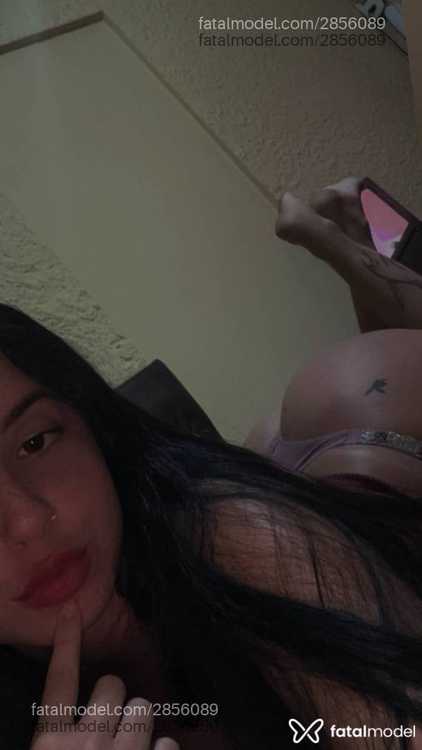 Acompanhante mulher com cabelo castanho de olhos castanhos em Niterói - Jade