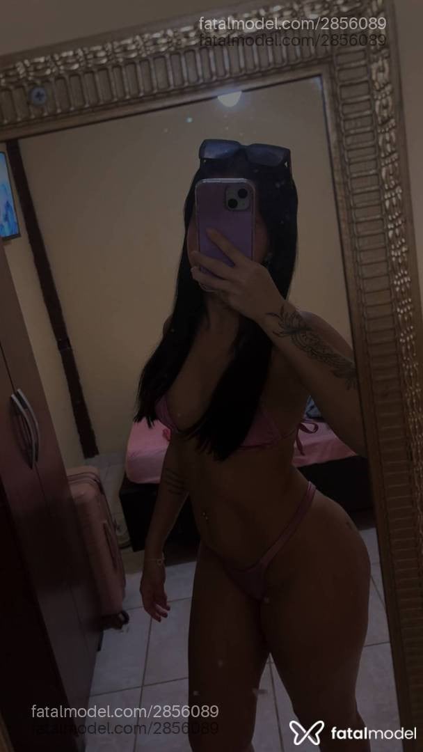 Acompanhante mulher com cabelo castanho de olhos castanhos em Niterói - Jade
