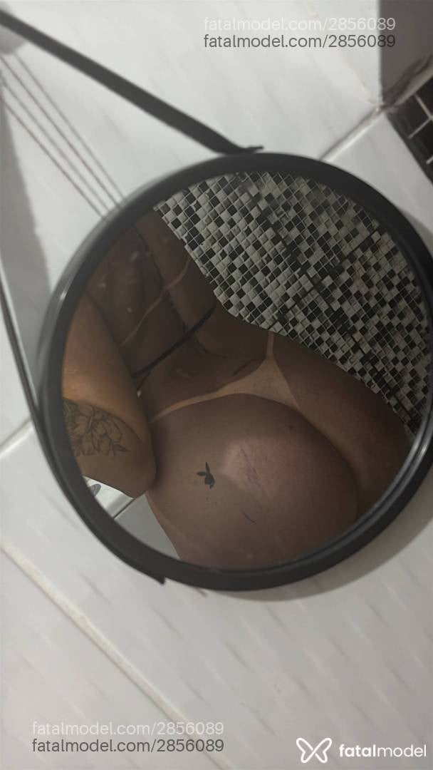 Acompanhante mulher com cabelo castanho de olhos castanhos em Niterói - Jade