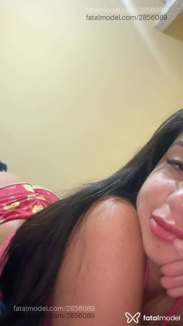 Acompanhante mulher com cabelo castanho de olhos castanhos em Niterói - Jade