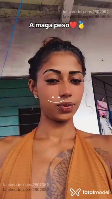 Acompanhante mulher morena (o) de olhos castanhos em Camaragibe - Maga Peso