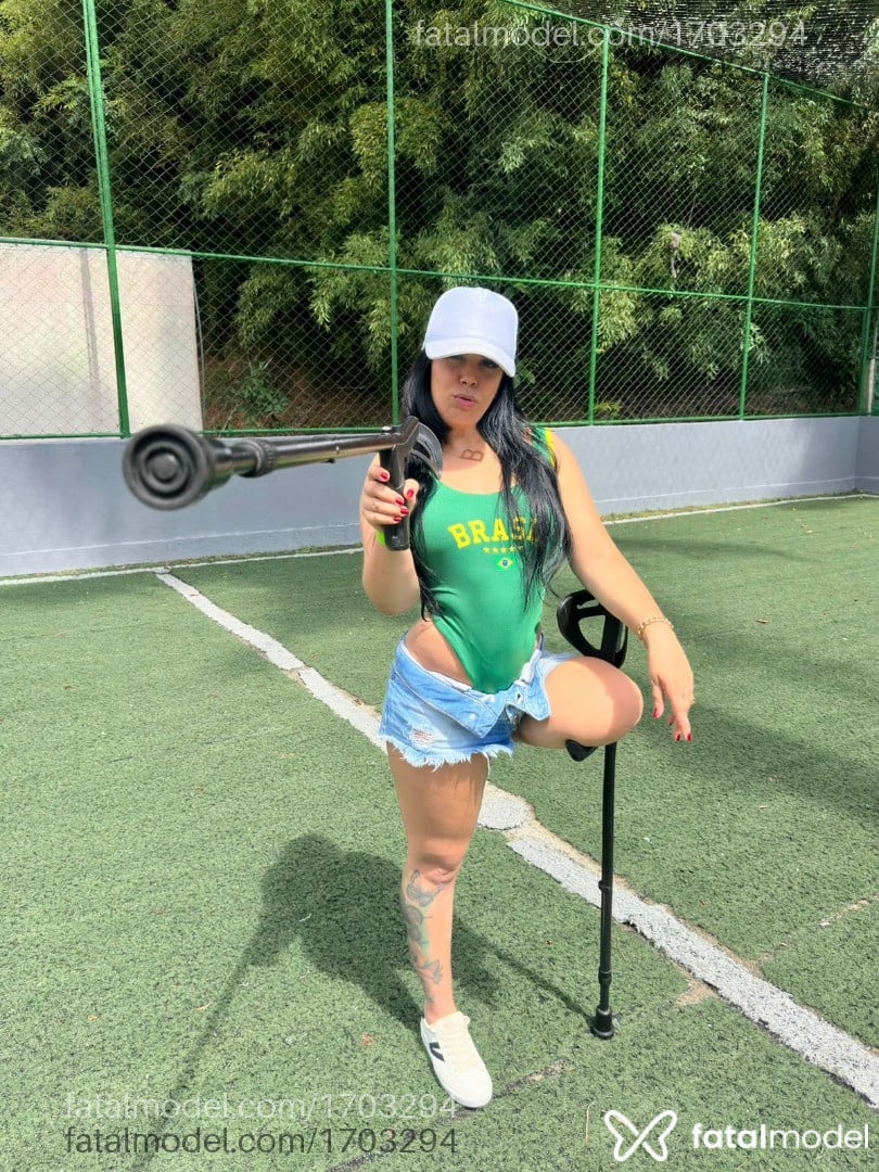 Acompanhante mulher morena (o) de olhos castanhos em Araraquara - Laura Fontinelly