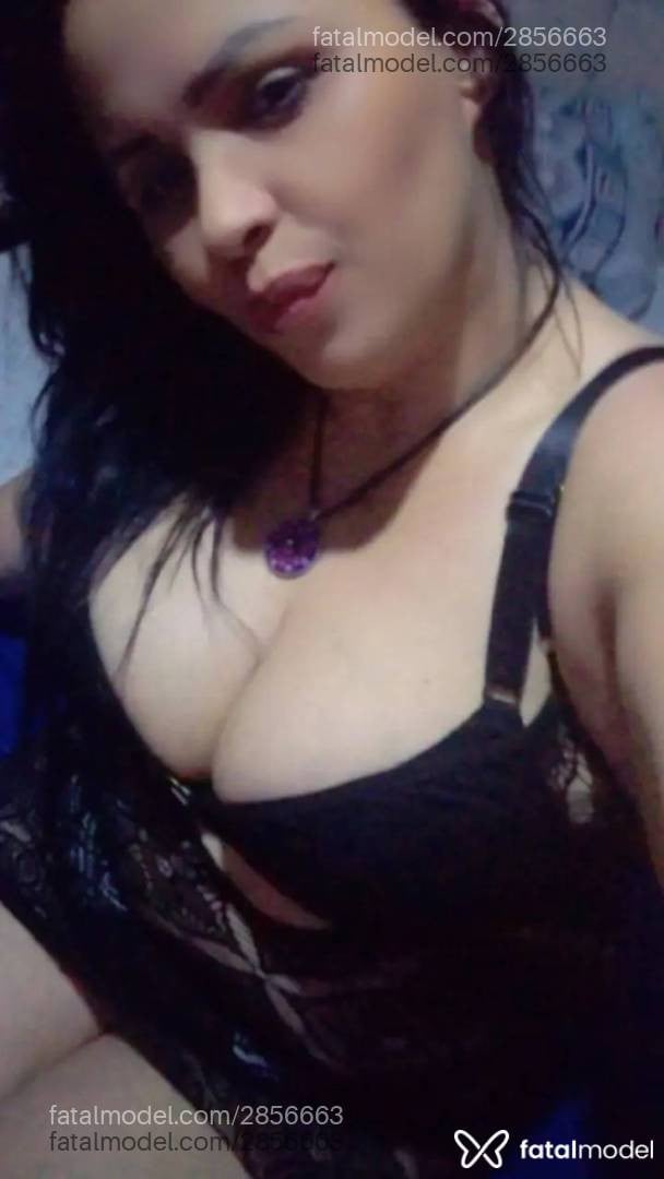 Acompanhante mulher com cabelo castanho de olhos castanhos - Babygostosinha