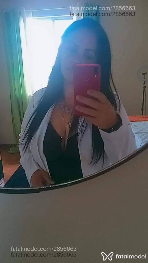 Acompanhante mulher com cabelo castanho de olhos castanhos - Babygostosinha
