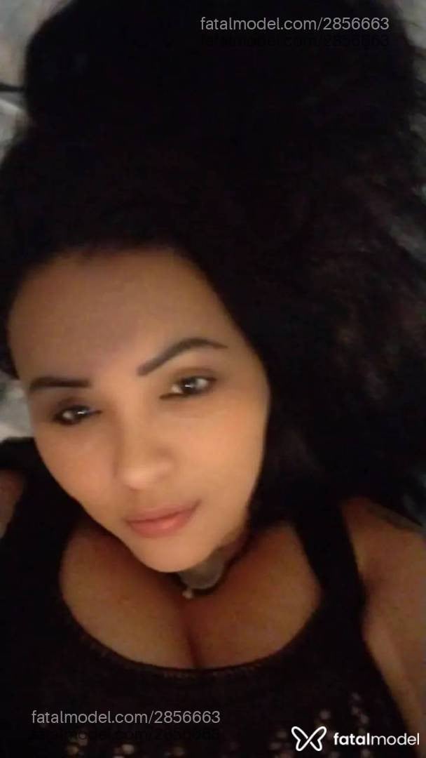Acompanhante mulher com cabelo castanho de olhos castanhos - Babygostosinha