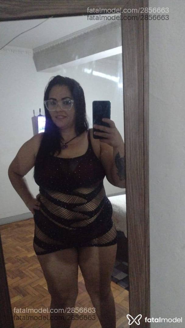 Acompanhante mulher com cabelo castanho de olhos castanhos - Babygostosinha