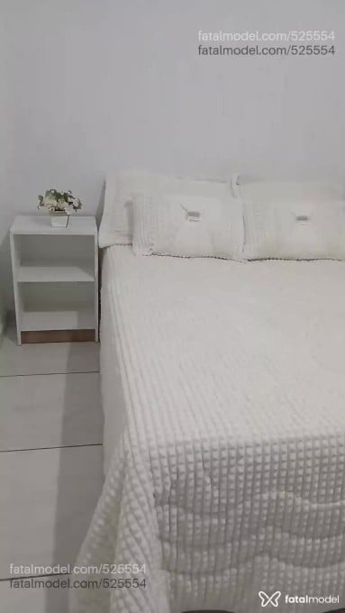 Acompanhante mulher morena (o) de olhos castanhos em Lages - Roberta Ferraz