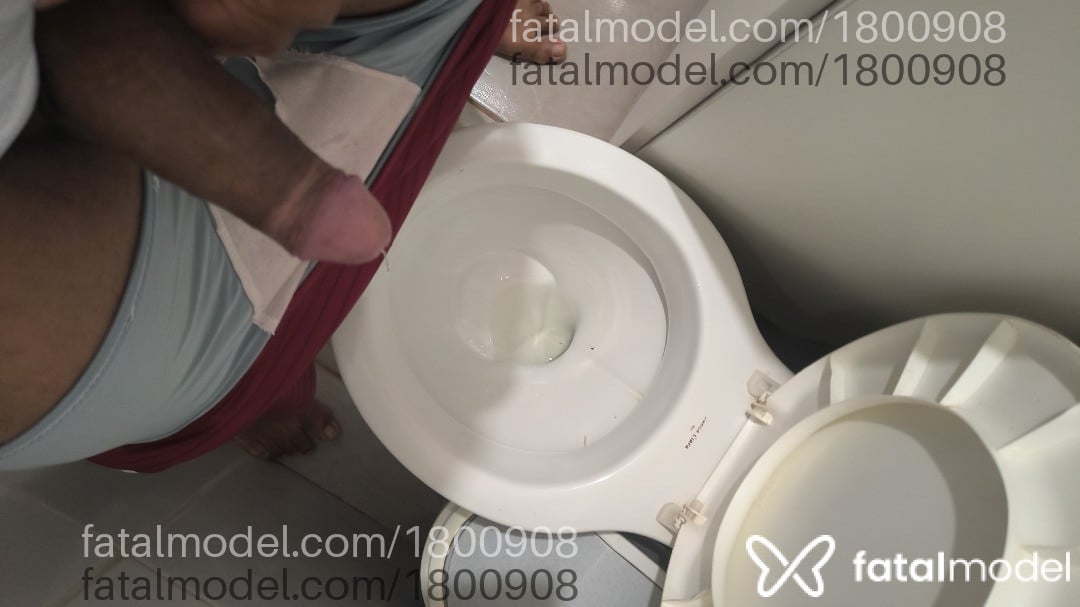 Acompanhante homem loira (o) de olhos castanhos em Uberaba Acompanhante homem loira (o) de olhos castanhos em Uberaba - Petrick