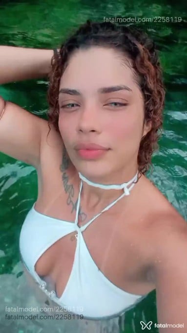 Acompanhante mulher loira (o) de olhos castanhos em Parauapebas - Bruninha