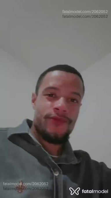 Acompanhante homem com cabelo castanho de olhos castanhos em Araxá Acompanhante homem com cabelo castanho de olhos castanhos em Araxá - Ckevoluttion
