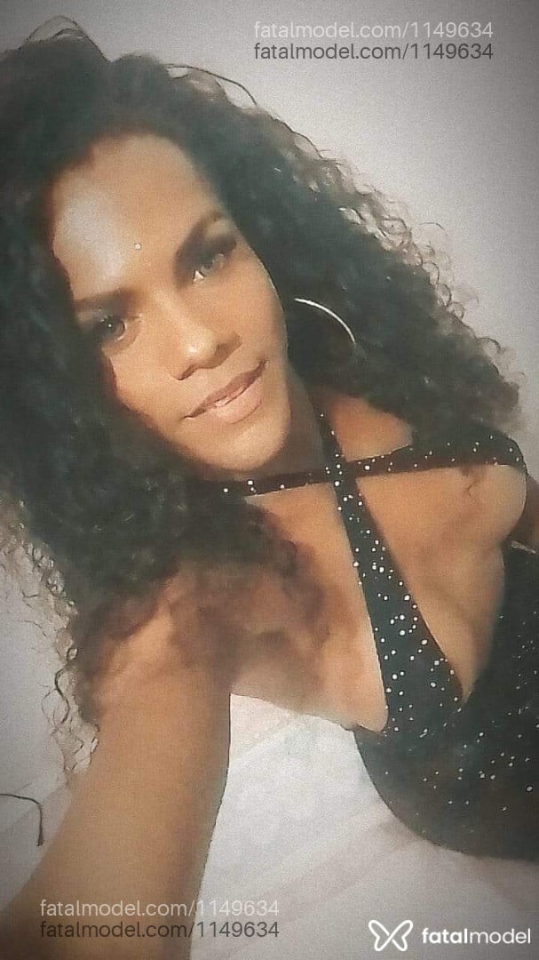 Acompanhante mulher trans morena (o) de olhos castanhos em Formosa Acompanhante mulher trans morena (o) de olhos castanhos em Formosa - Mirela santos