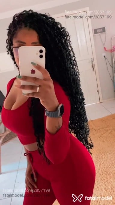 Acompanhante mulher morena (o) de olhos mel em Porto Alegre - Bia