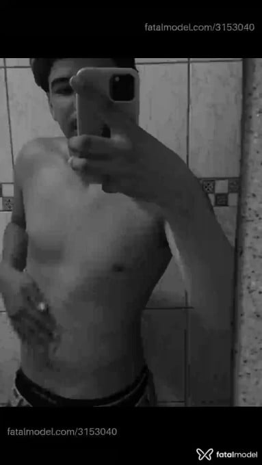 Acompanhante homem morena (o) de olhos castanhos em São Paulo - Lzinho