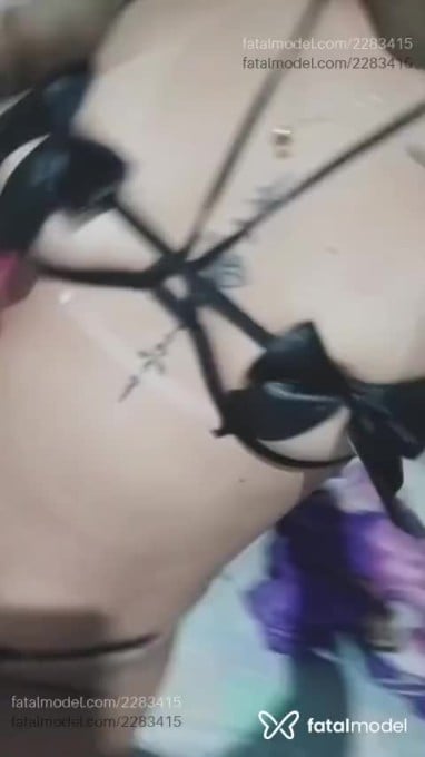 Acompanhante mulher com cabelo castanho de olhos castanhos em Campo Novo do Parecis - Emanuele Gomes