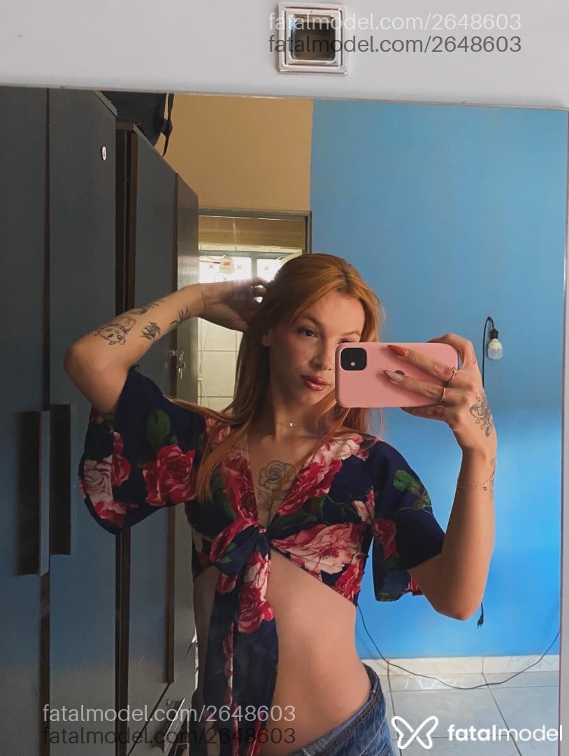 Acompanhante mulher trans ruiva (o) de olhos castanhos em Batatais - Larissa Nascimento
