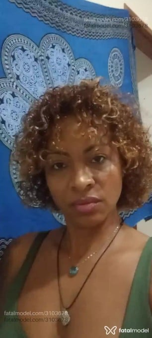 Acompanhante mulher loira (o) de olhos castanhos em Rio de Janeiro - Safira