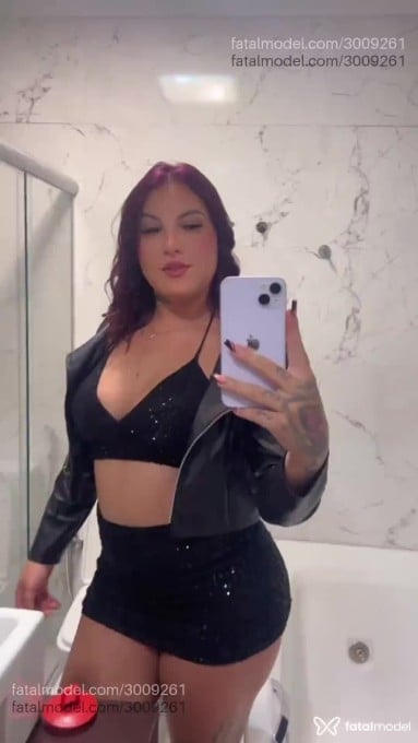 Acompanhante mulher com cabelo castanho de olhos castanhos em Belo Horizonte - Luiza