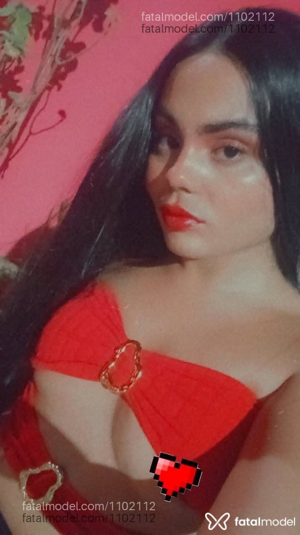 Acompanhante mulher trans com cabelo castanho de olhos castanhos em Lucas do Rio Verde Acompanhante mulher trans com cabelo castanho de olhos castanhos em Lucas do Rio Verde - Onika